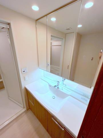 サーパス橘通東