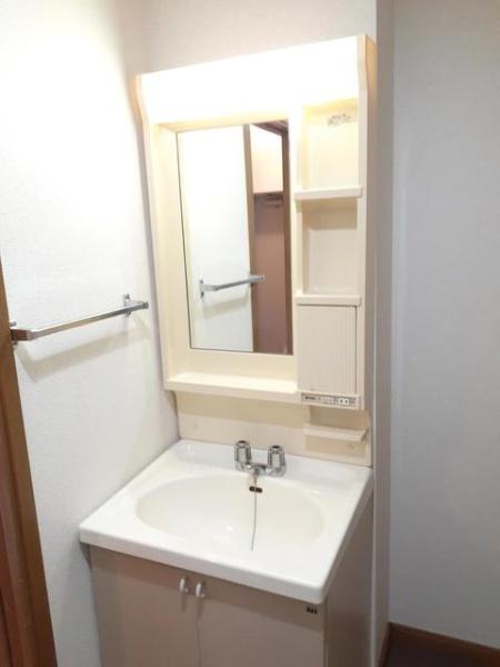 サンテラス窪　B