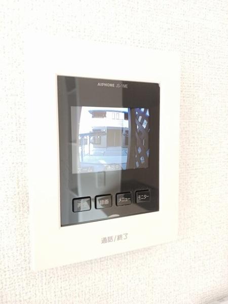 シャルフ　赤江　２