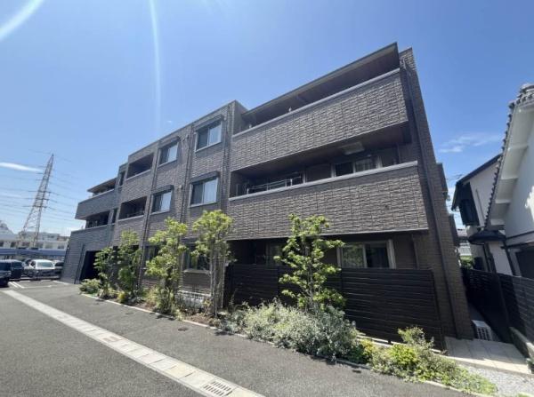 宮崎市清水３丁目のアパート