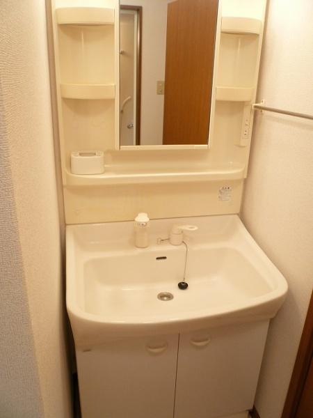 宮崎市吉村町のアパート