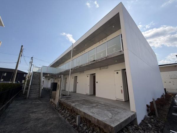 アパートメント結