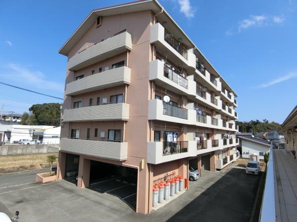 宮崎市清武町加納2丁目のマンション