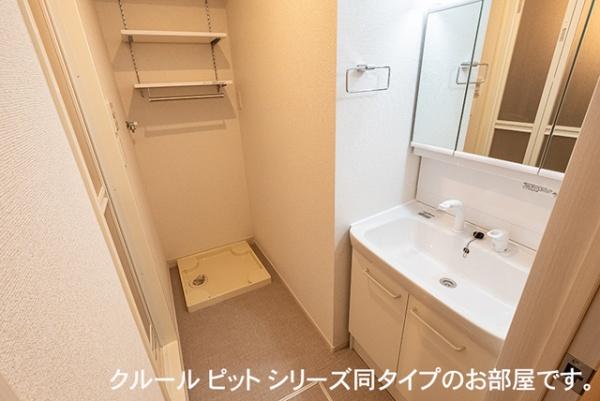 コーポサンシャイン　２