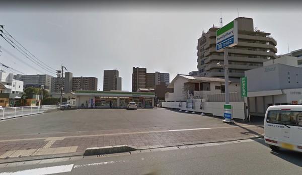アークヒルズ橘通り(ファミリーマート橘通東一丁目店)