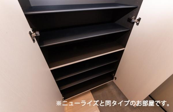 フォレスト　テラス１