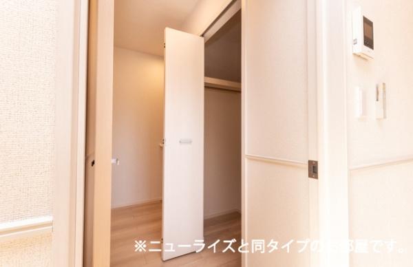 ラ・フルール　麓　弐番館