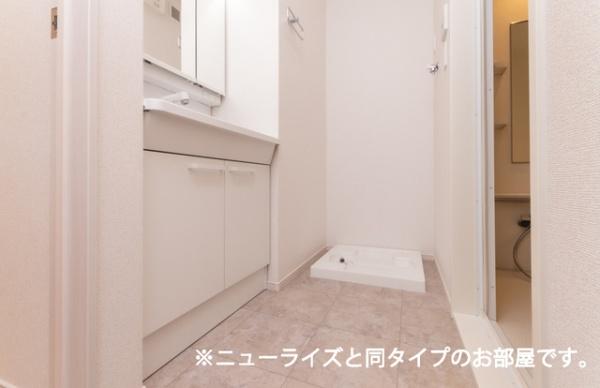 ラ・フルール　麓　弐番館