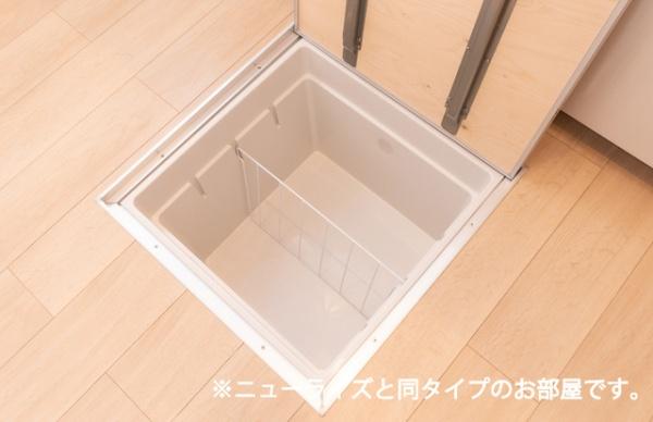 ラ・フルール　麓　壱番館