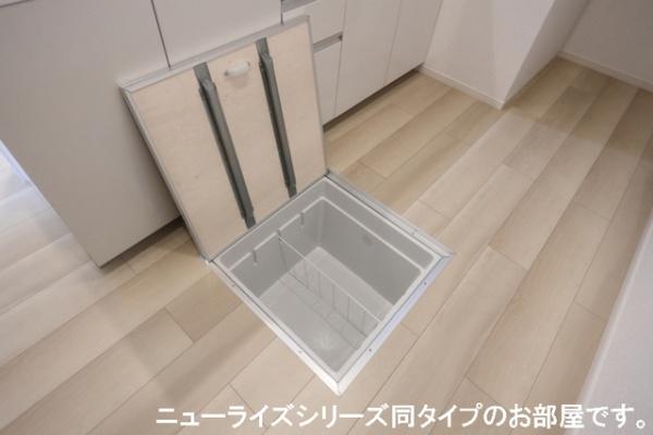 ラ・フルール　麓　壱番館