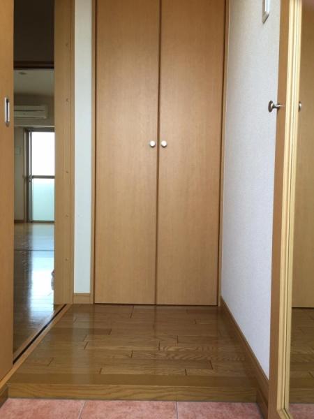 デュアルカーサ横町