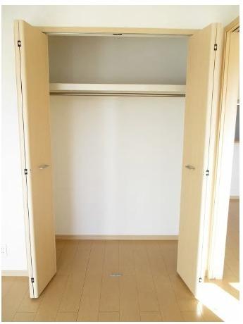 サニーエアポート　２号館