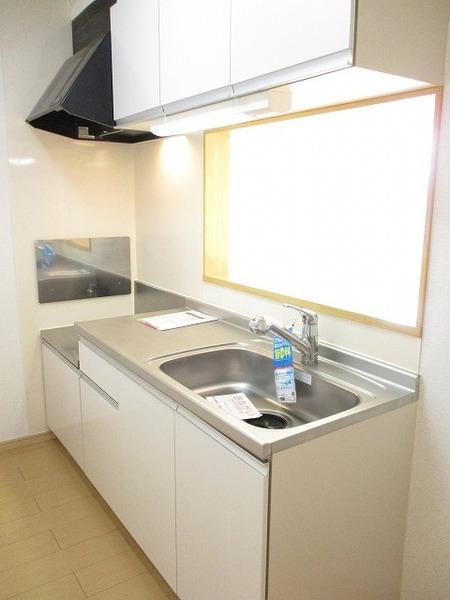 サニーエアポート　２号館