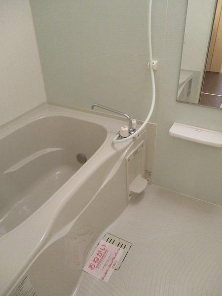 サニーエアポート　２号館