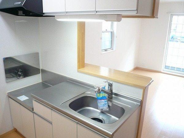 マリナ　デル　レイ