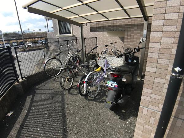 リージングマンションＡ棟