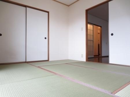 ファミール本郷B棟