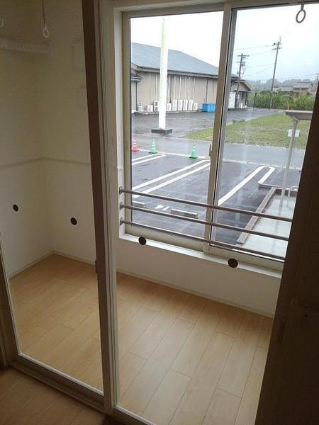 ラ　フェリーチェ　１