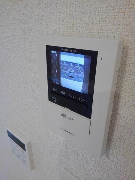 フォレスト　Ｔ・Ｈ　３