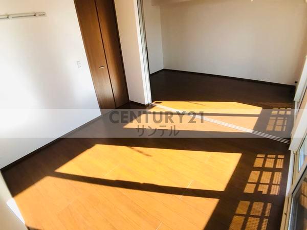 シャトル小松