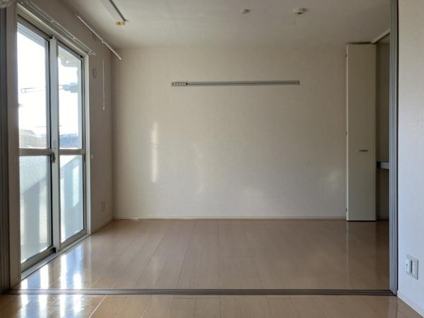 エスポアール・タカムラ
