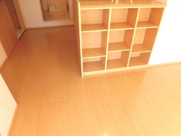 メゾンクレール広瀬A棟