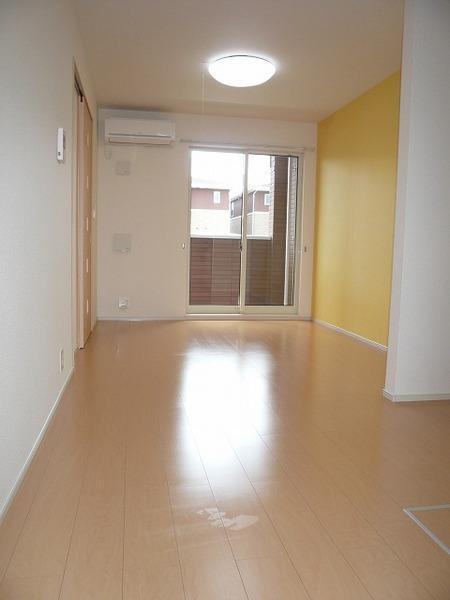 メゾン　ド　アダージョ　Ｂ