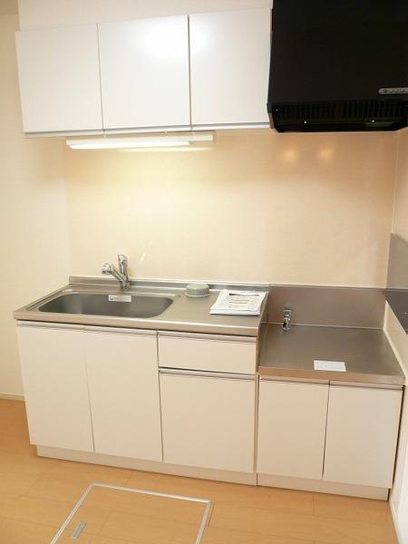 メゾン　ド　アダージョ　Ｂ