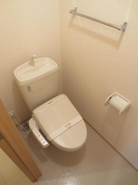D-room加納A棟