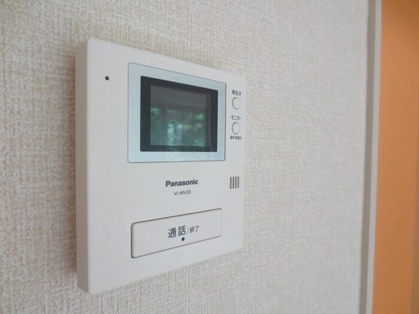 コルナス　ヒル　アイエフ