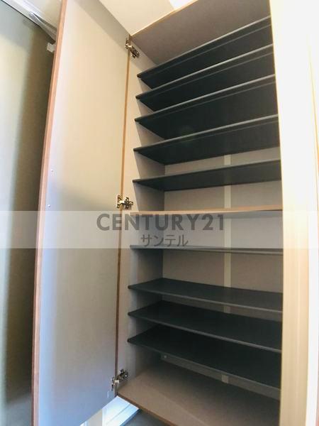 KoOlinaShiomi(玄関)