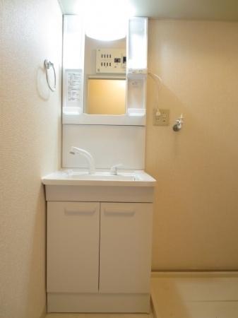 サンライズ吉永E棟