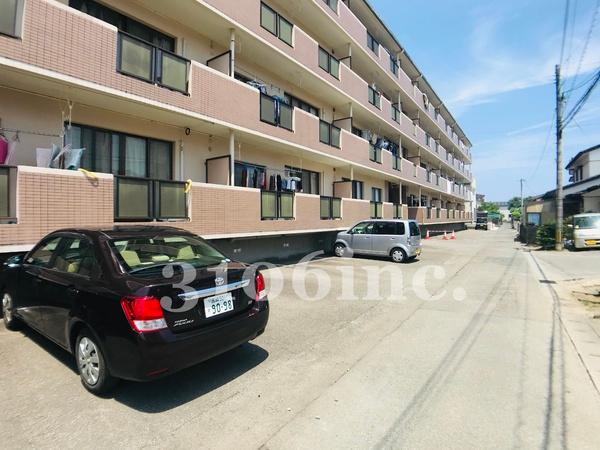 ラーバンハイツ