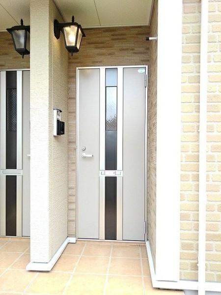 エヌ　プラシード