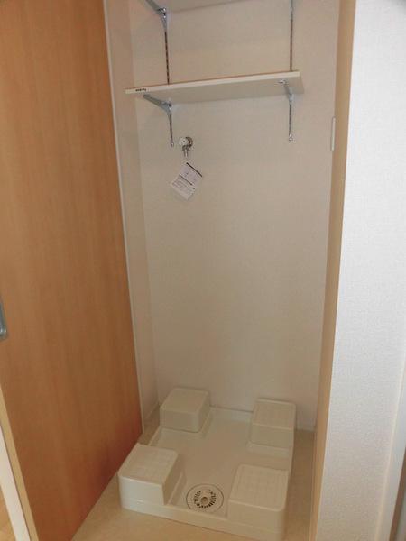 グランドシャインA棟
