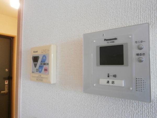 モナリエ中西