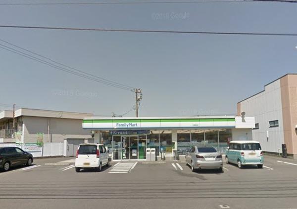 ブリーズ日高(ファミリーマート大塚宮田店)