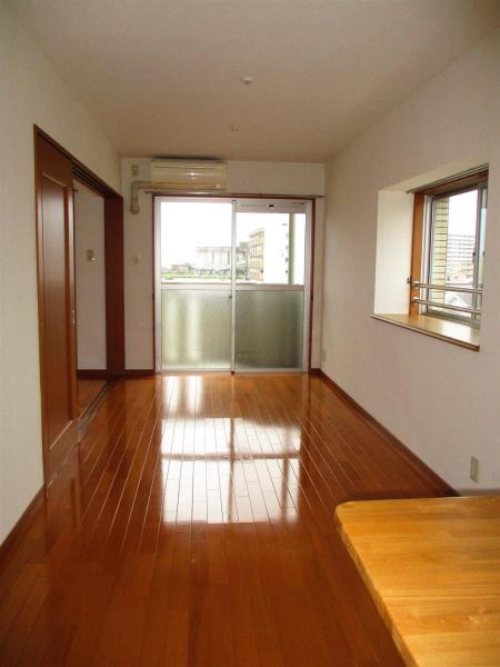 ファミリアOdo(リビング)