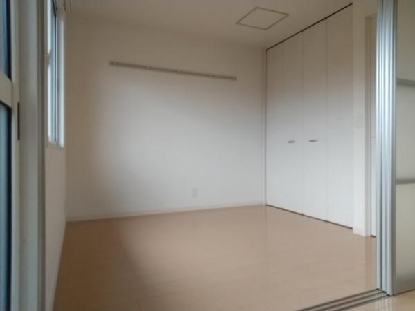 エランビタールNAKANISHI2棟