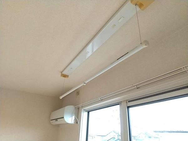 エランビタールNAKANISHI2棟