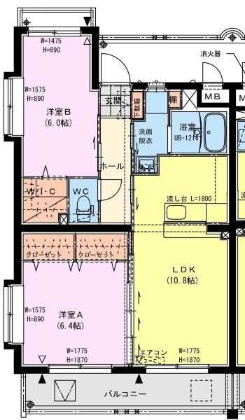 ファヴィオ博物館前