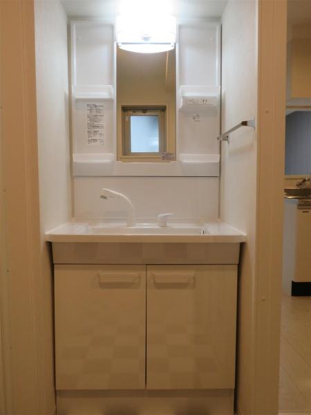 Nuoveconnessioni(洗面台・洗面所)