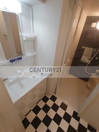 Nuoveconnessioni(洗面台・洗面所)