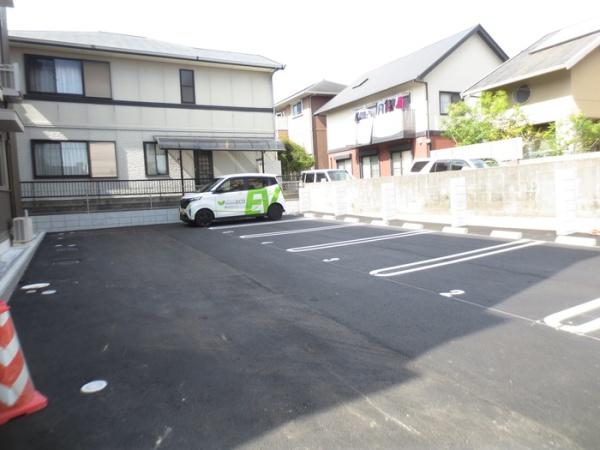 ラパンブラン江平