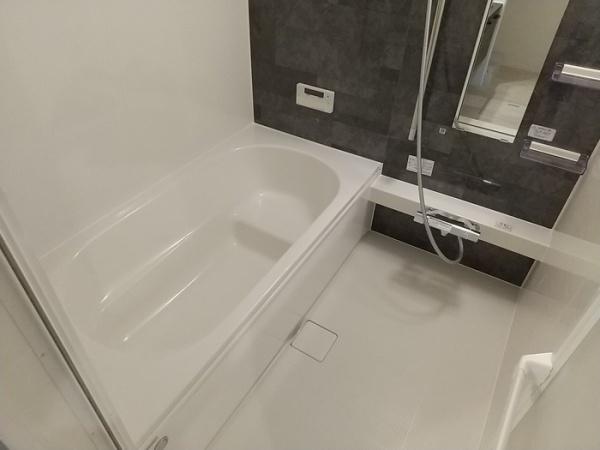 ラパンブラン江平