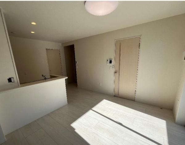 シャイニングヒル