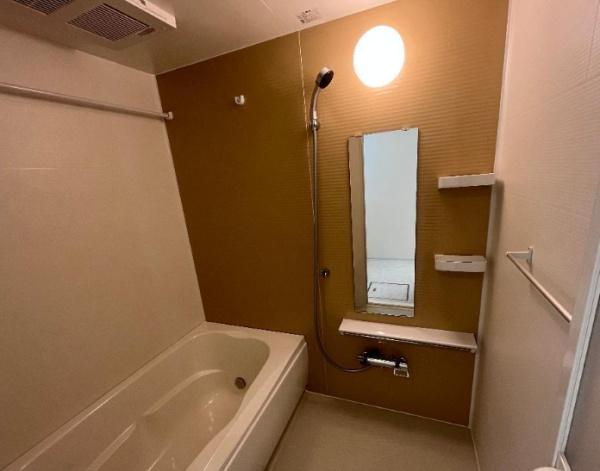 シャイニングヒル