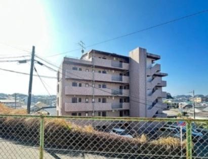 ライヴリー加納