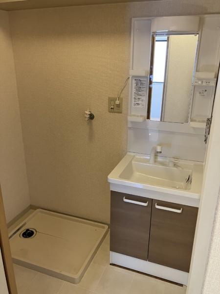 サンライズ吉永E棟