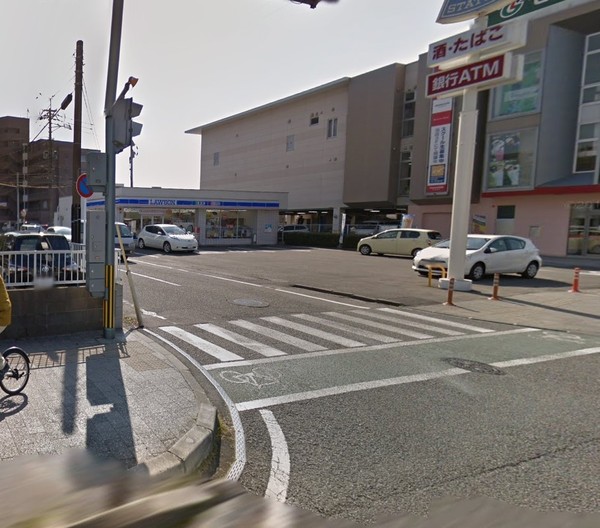TheRockAPT(ローソン宮崎老松1丁目店)